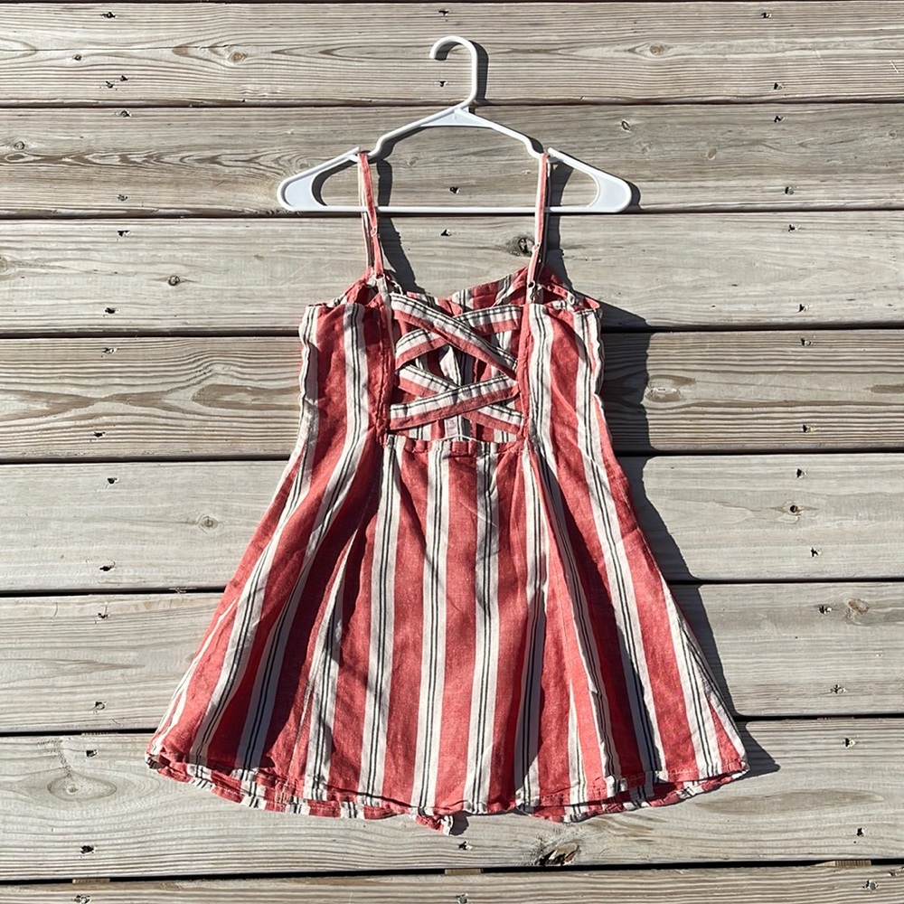 Urban Outfitters linen dress - Picture 2 of 3